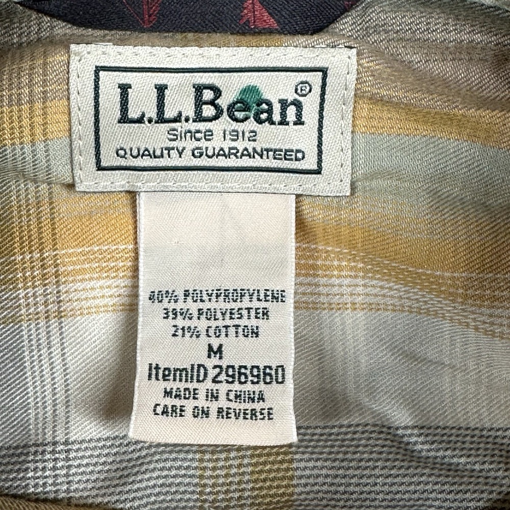 LL Bean Mens M Double Pocket Long Sleeve Yellow Plaid Outdoor Button Up Shirt - Picture 2 of 9